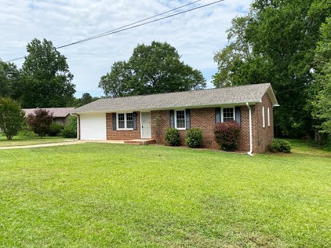 116 Hillcrest St Commerce GA 30529