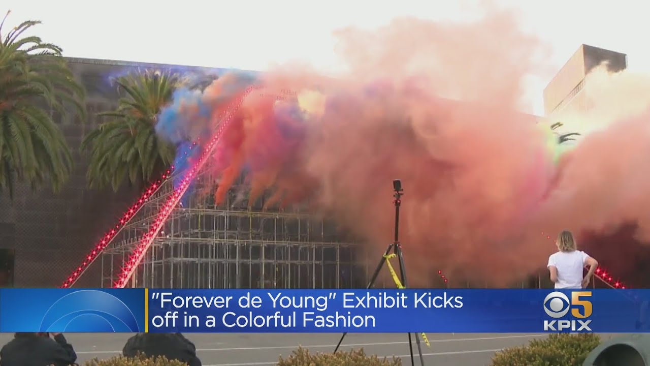 SF ART: Colorful, Dramatic Atmospheric Performance At de Young Museum Wows Crowd