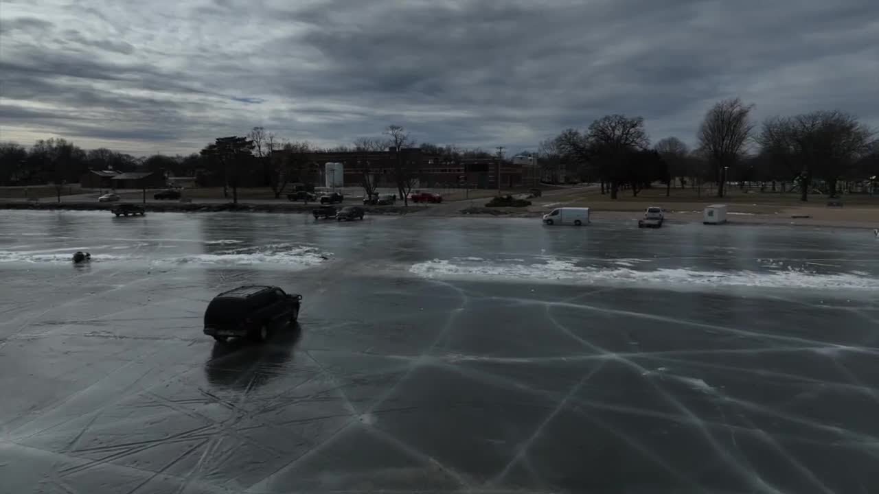 Ice highway across Lake Winnebago saving drivers hours in their commute