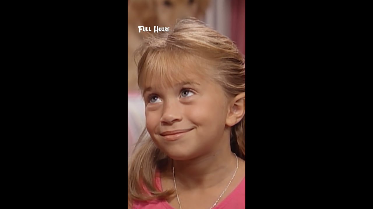 Michelle’s quite the businesswoman. #FullHouse