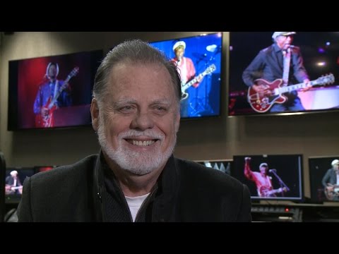 Taylor Hackford on driving in the wrong direction with Chuck Berry