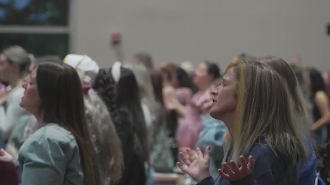 Rocklin church pays tribute to Charlie Kirk